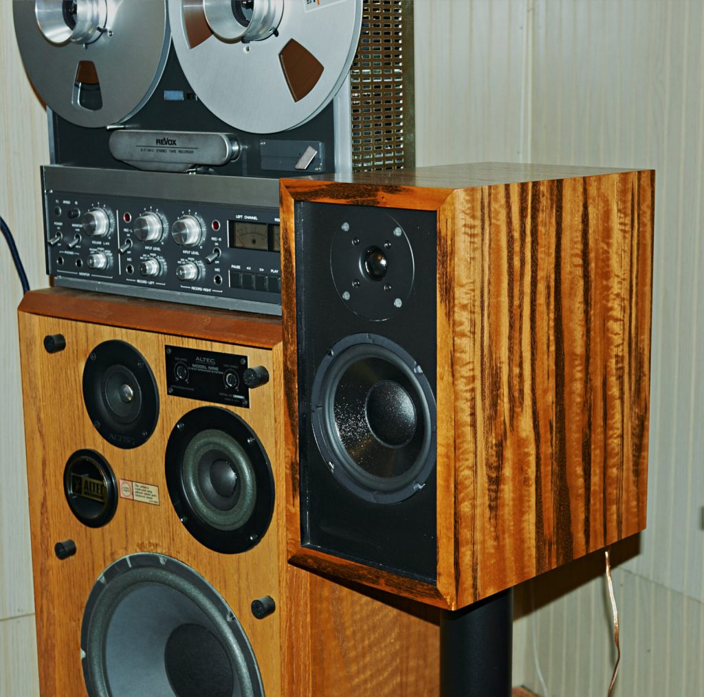 Classix ll MT Bookshelf Speaker