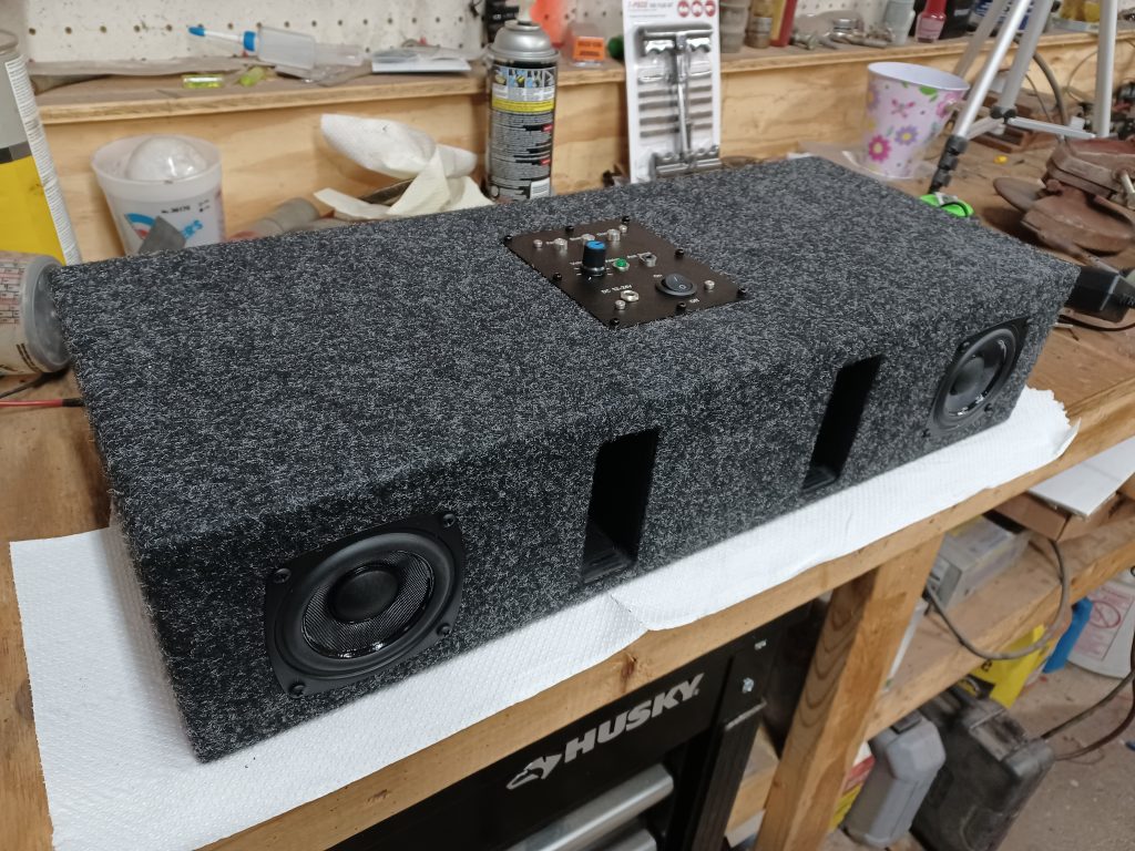 Transmission line hot sale subwoofer box